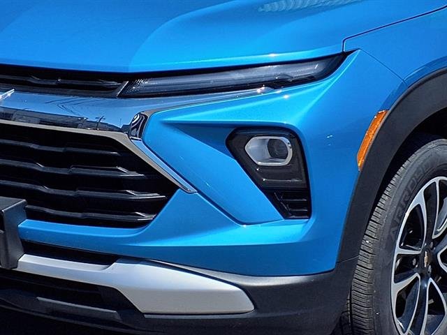 Certified Used 2025 Marina Blue Metallic Chevrolet LT image 26