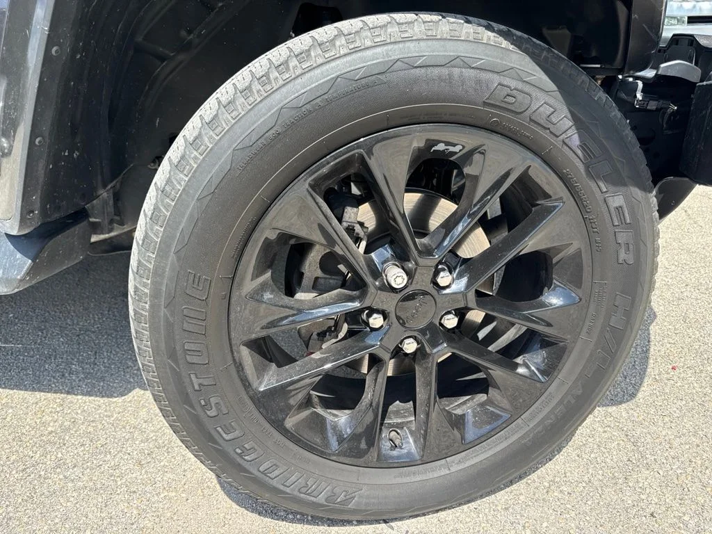 Used 2021 Gray Jeep Unlimited Sahara High Altitude image 10