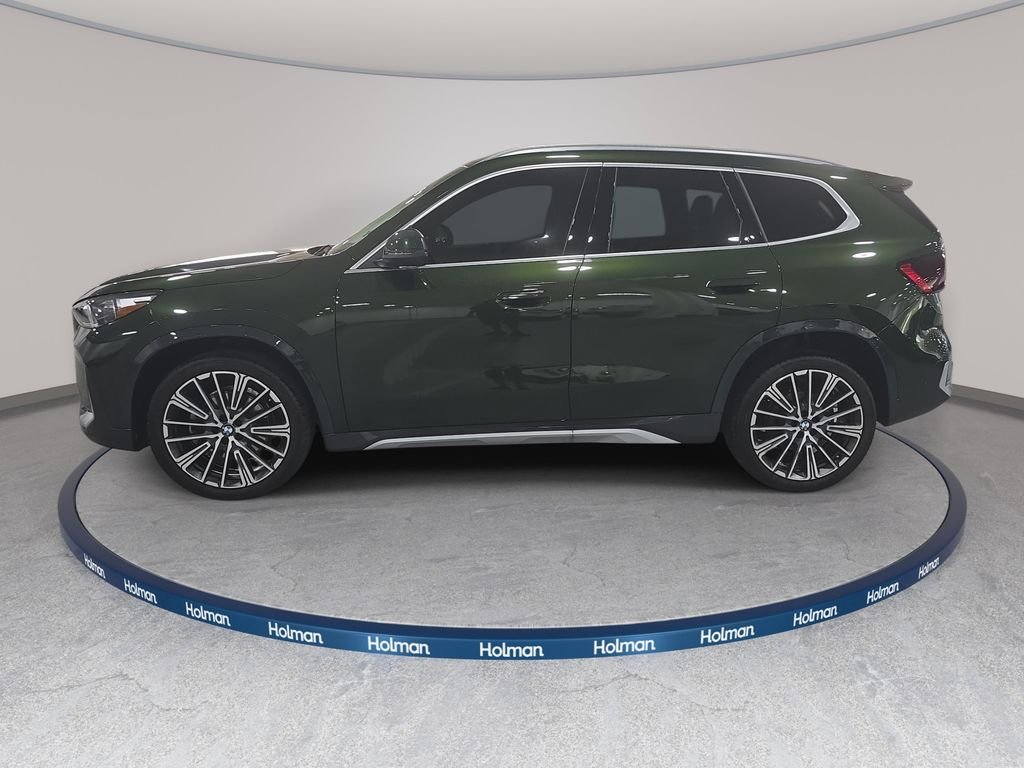 Certified Used 2025 San Remo Green Metallic BMW xDrive28i image 9