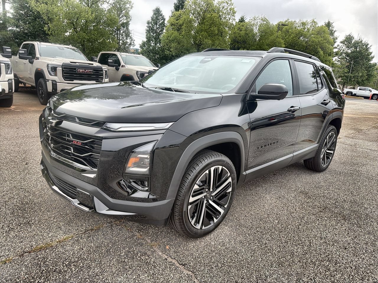 New 2027 Mosaic Black Metallic Chevrolet RS image 4