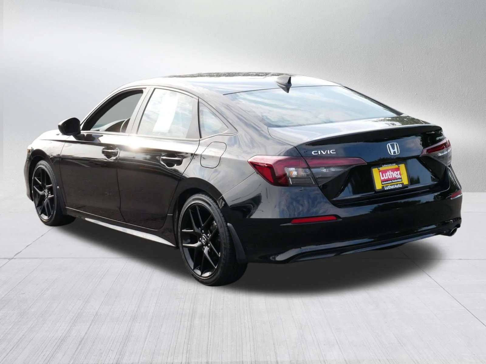 Used 2025 Crystal Black Pearl Honda Sport image 5