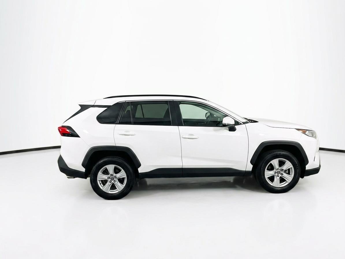 Used 2020 Super White Toyota XLE image 6