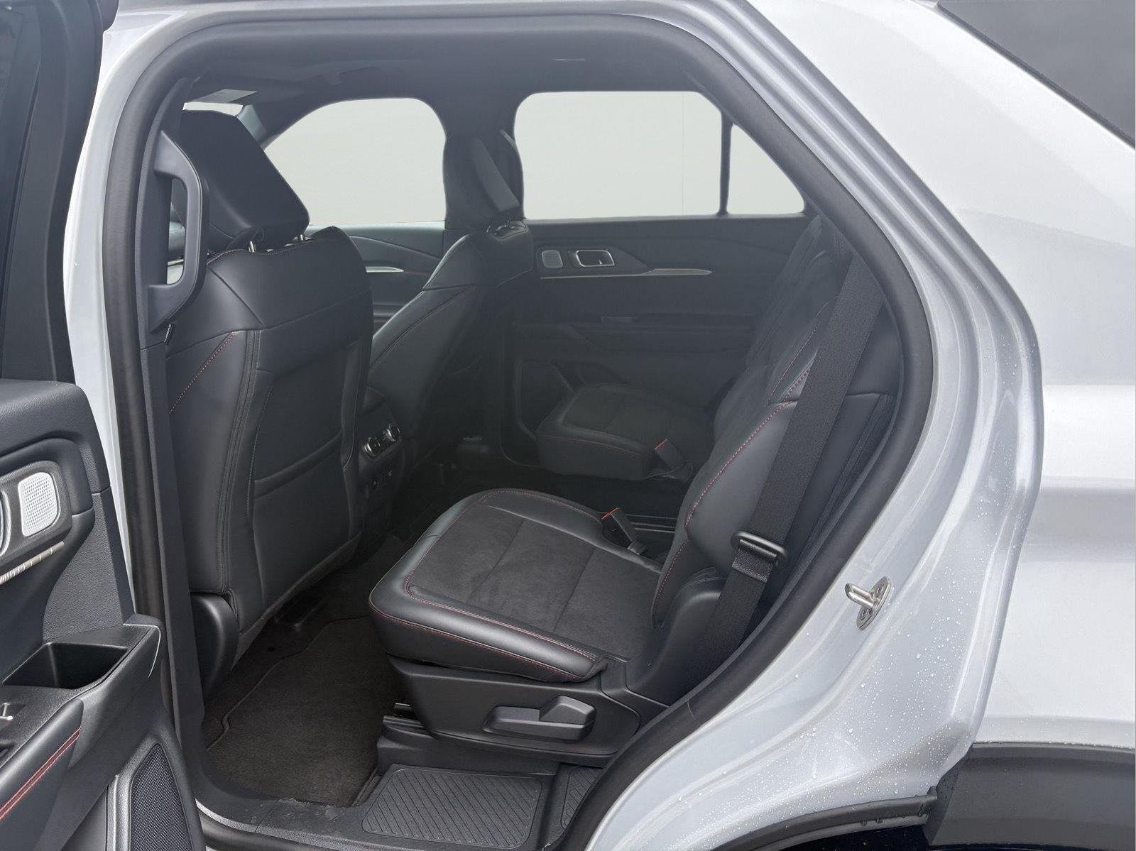 New 2026 Space White Metallic Ford ST image 10