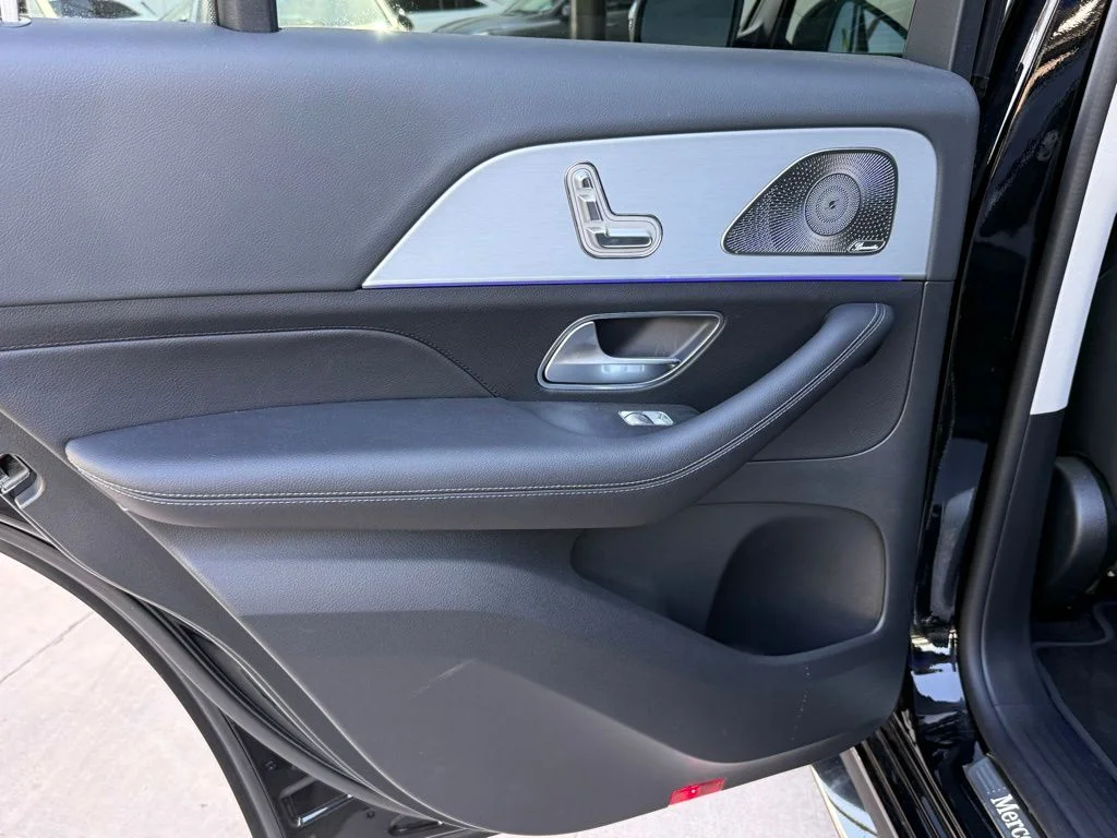 Used 2026 Black Mercedes-Benz GLE 450 image 24