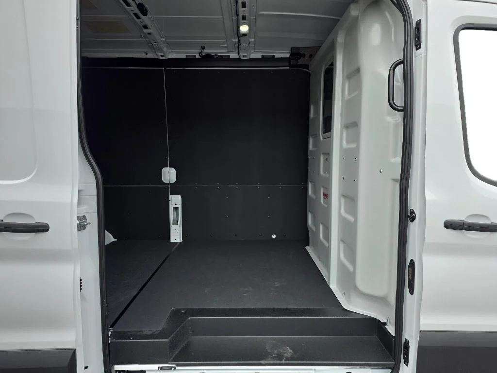 New 2026 Oxford White Ford Cargo Van image 6