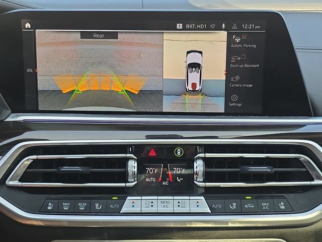 Used 2023 White BMW M50i image 22