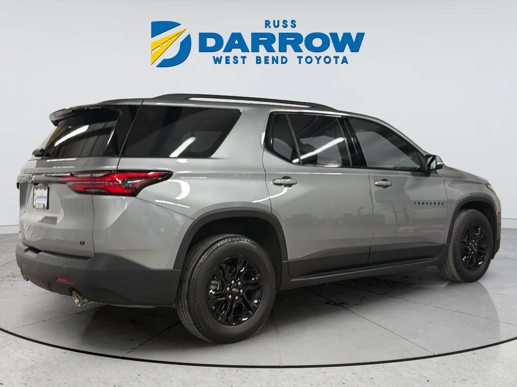 Used 2023 Gray Chevrolet LT image 5