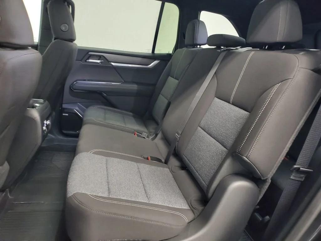 New 2026 Ebony Twilight Metallic GMC Elevation image 27