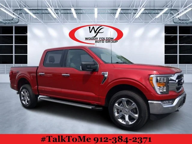 Used 2022 Red Ford XLT image 1