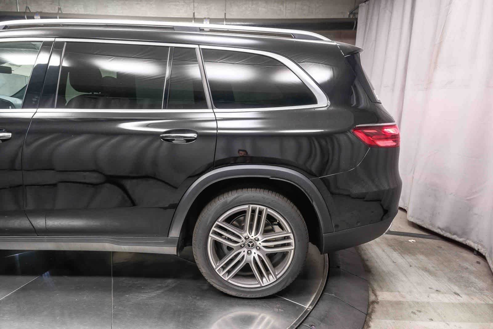 2026 Mercedes-Benz GLS Base - Photo 44
