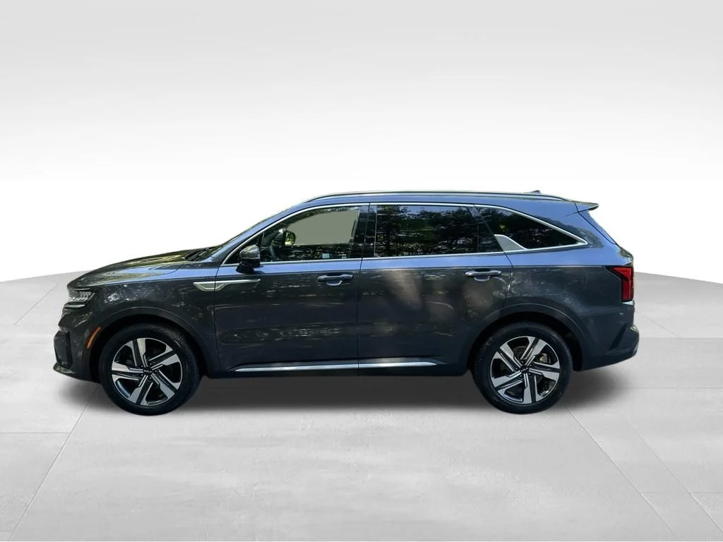 Used 2023 Gray Kia EX image 2