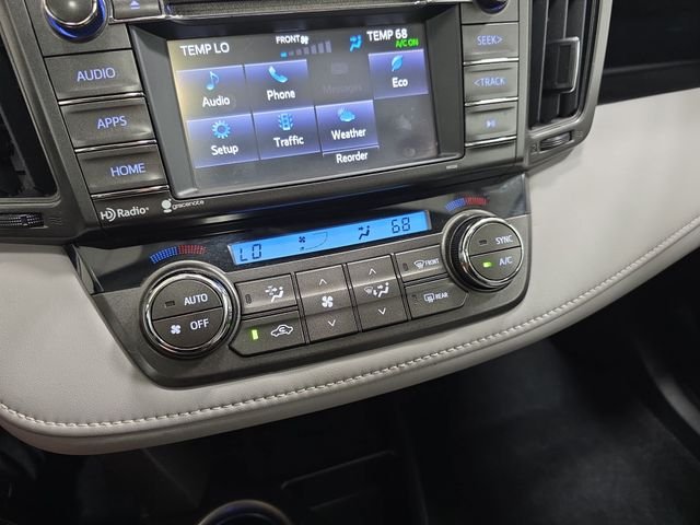 Used 2015 Gray Toyota XLE image 21