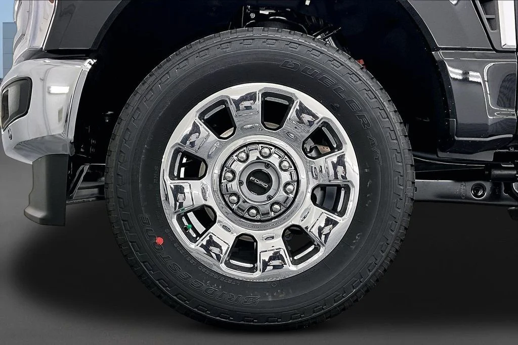 New 2026 Agate Black Metallic Ford F-350® King Ranch® image 13