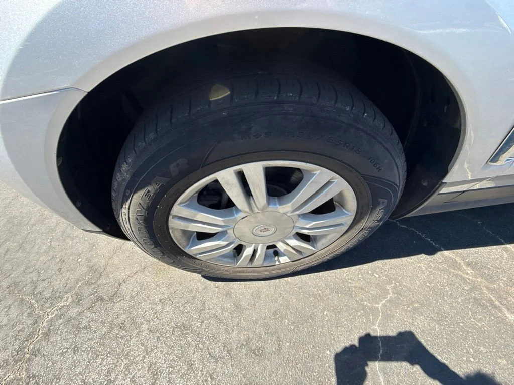 Used 2014 Silver Cadillac Base image 28