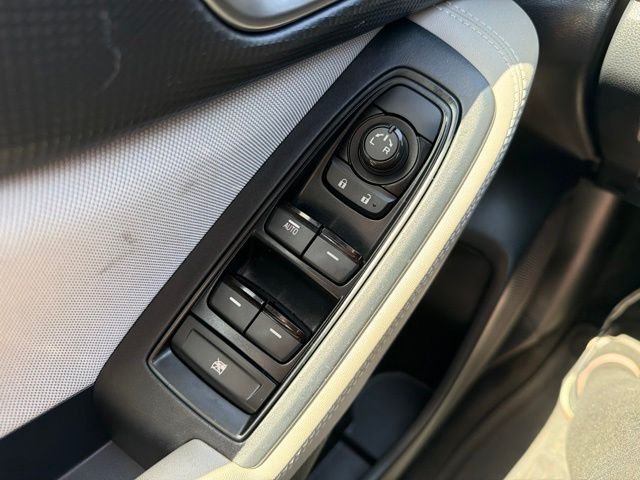 Used 2023 Gray Subaru Base image 16