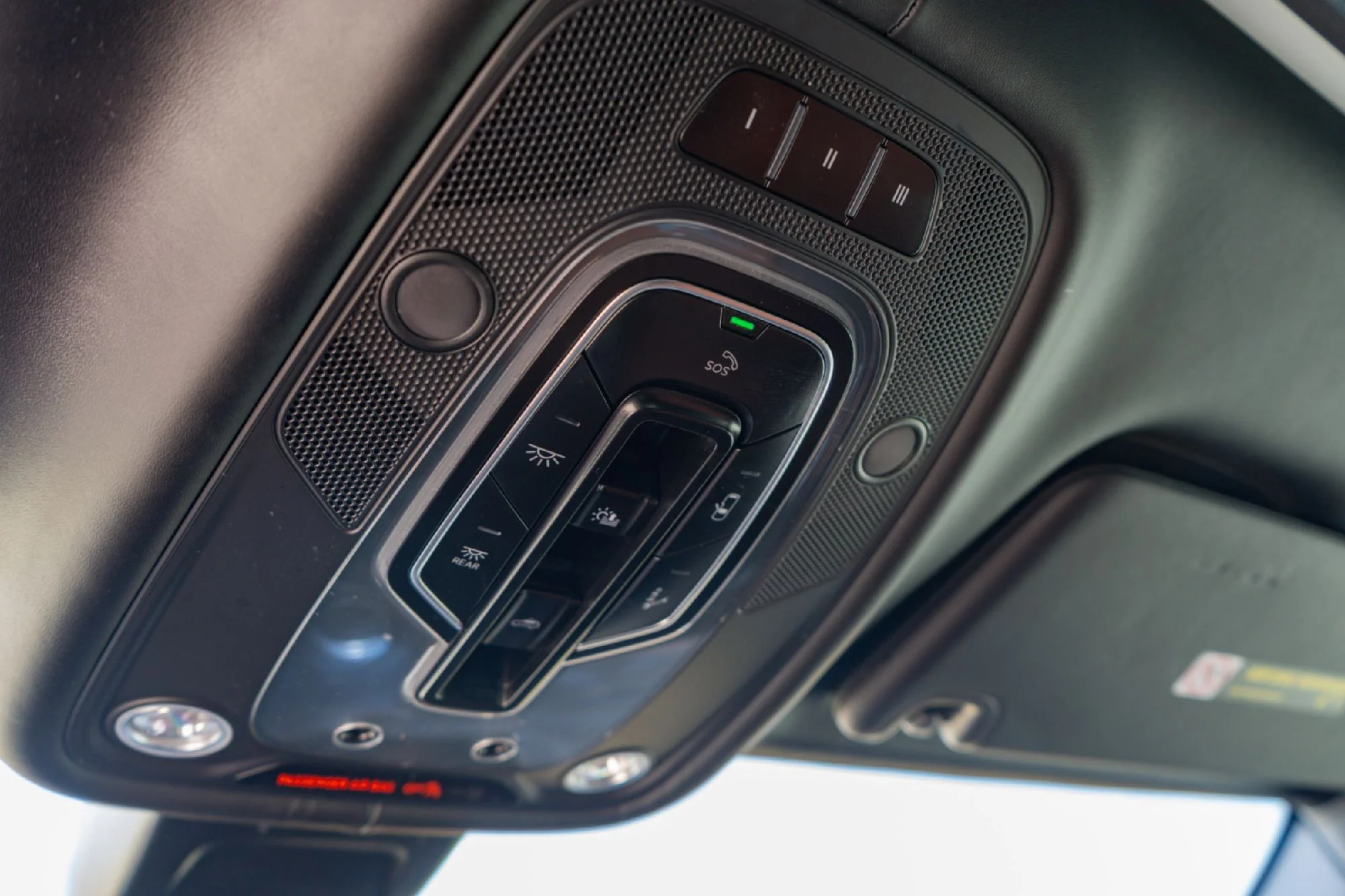 Used 2019 Black Bentley V8 image 22
