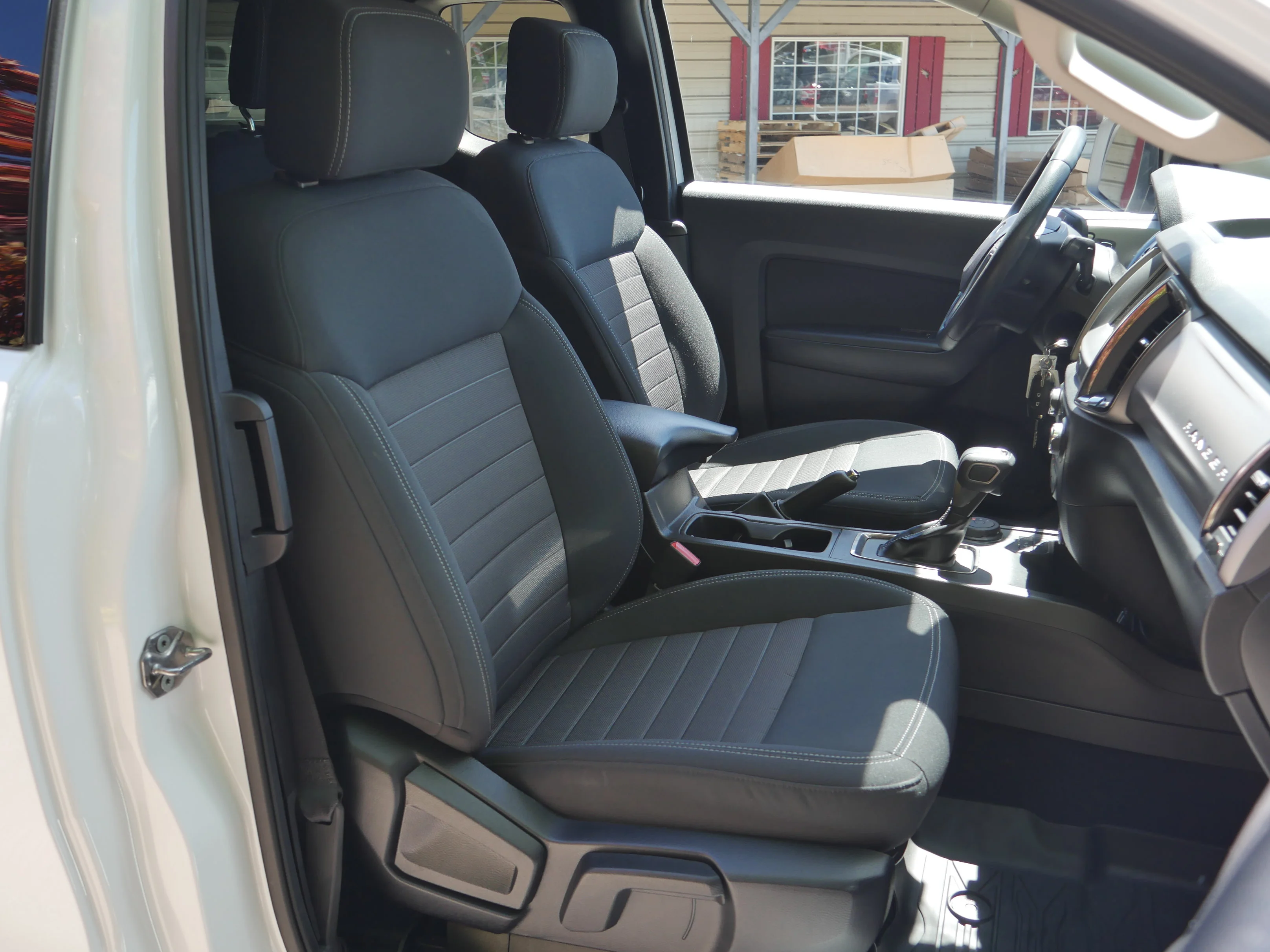 Used 2019 Oxford White Ford XLT image 26