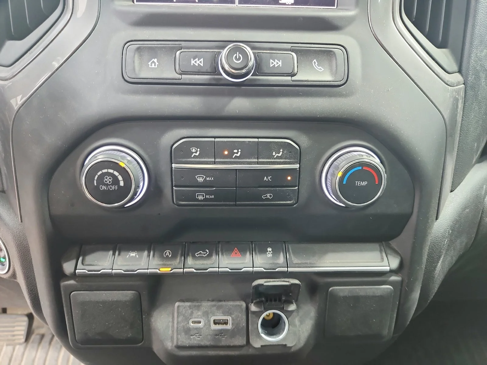Used 2023 Green Chevrolet WT image 16
