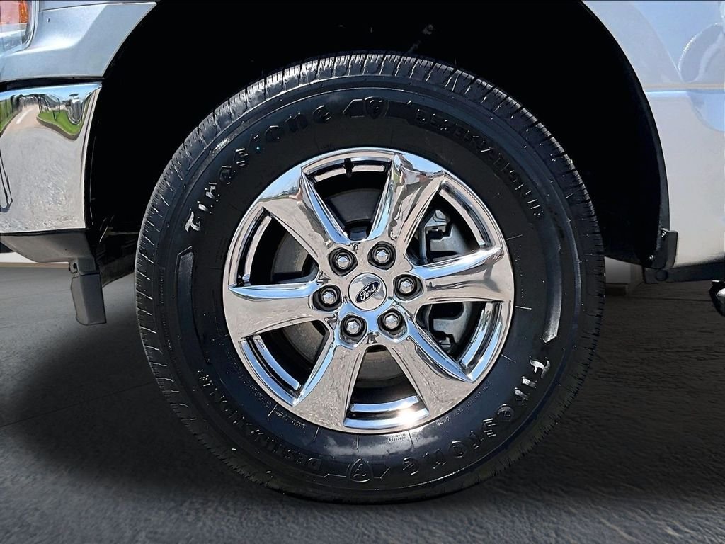 Used 2020 Silver Ford XLT image 11