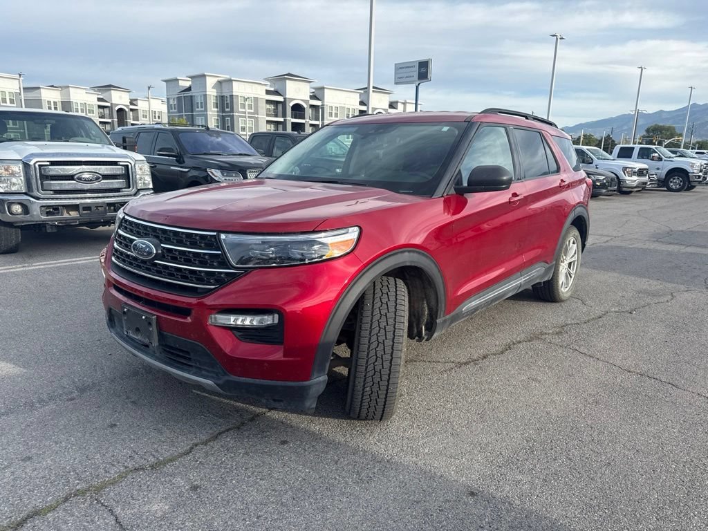 Used 2023 Red Metallic Ford XLT image 17