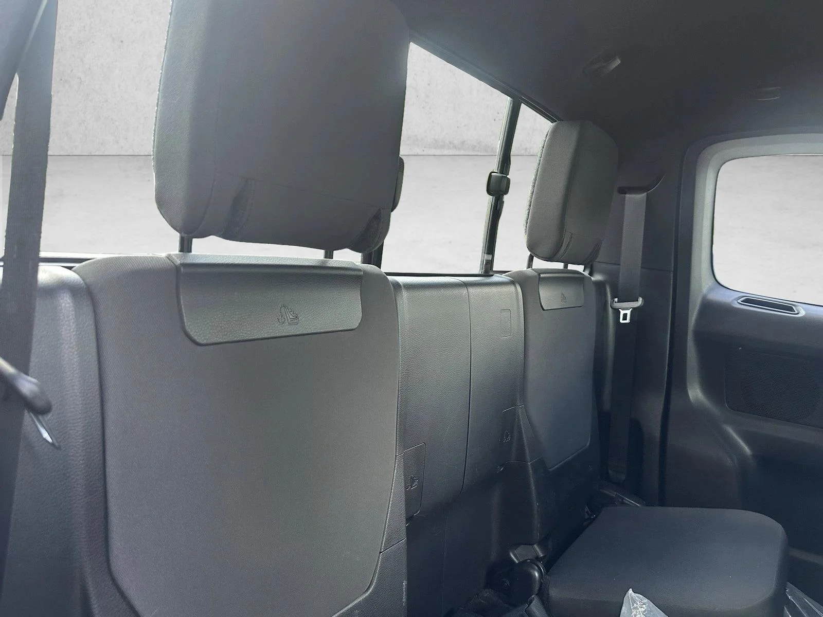 Used 2017 Blue Toyota SR5 image 27
