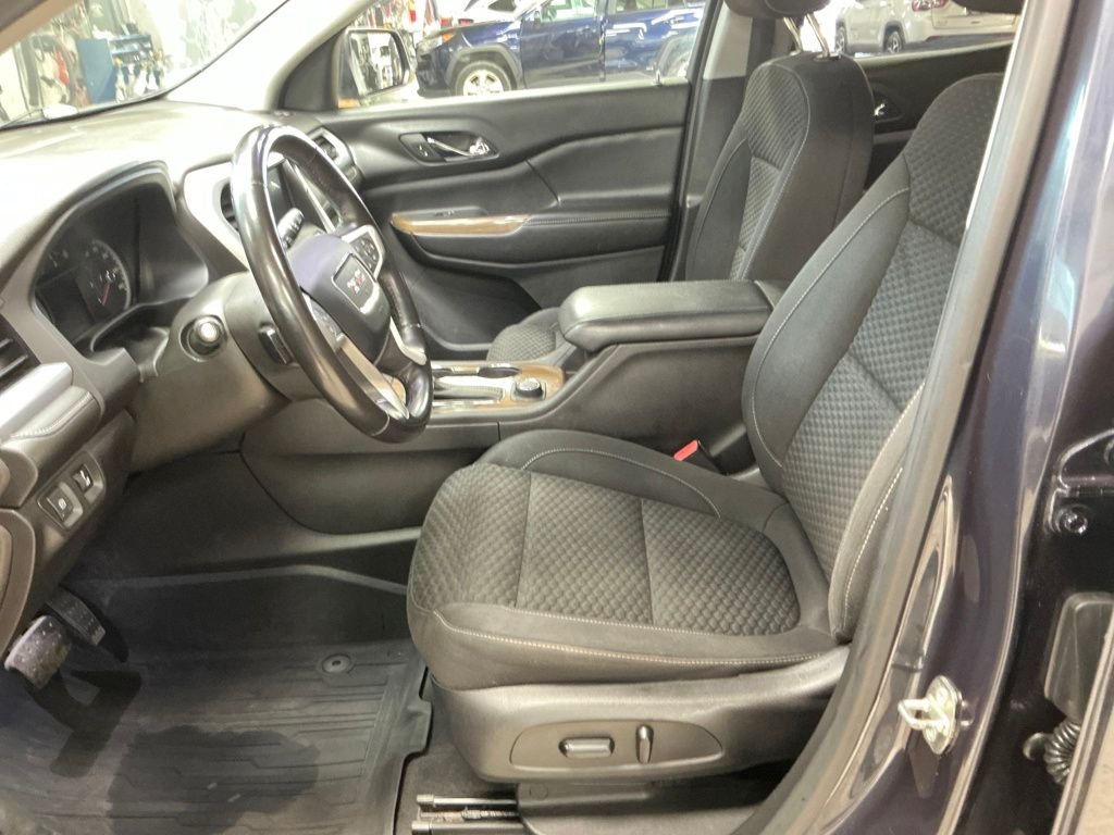 Used 2018 Blue GMC SLE-2 image 13