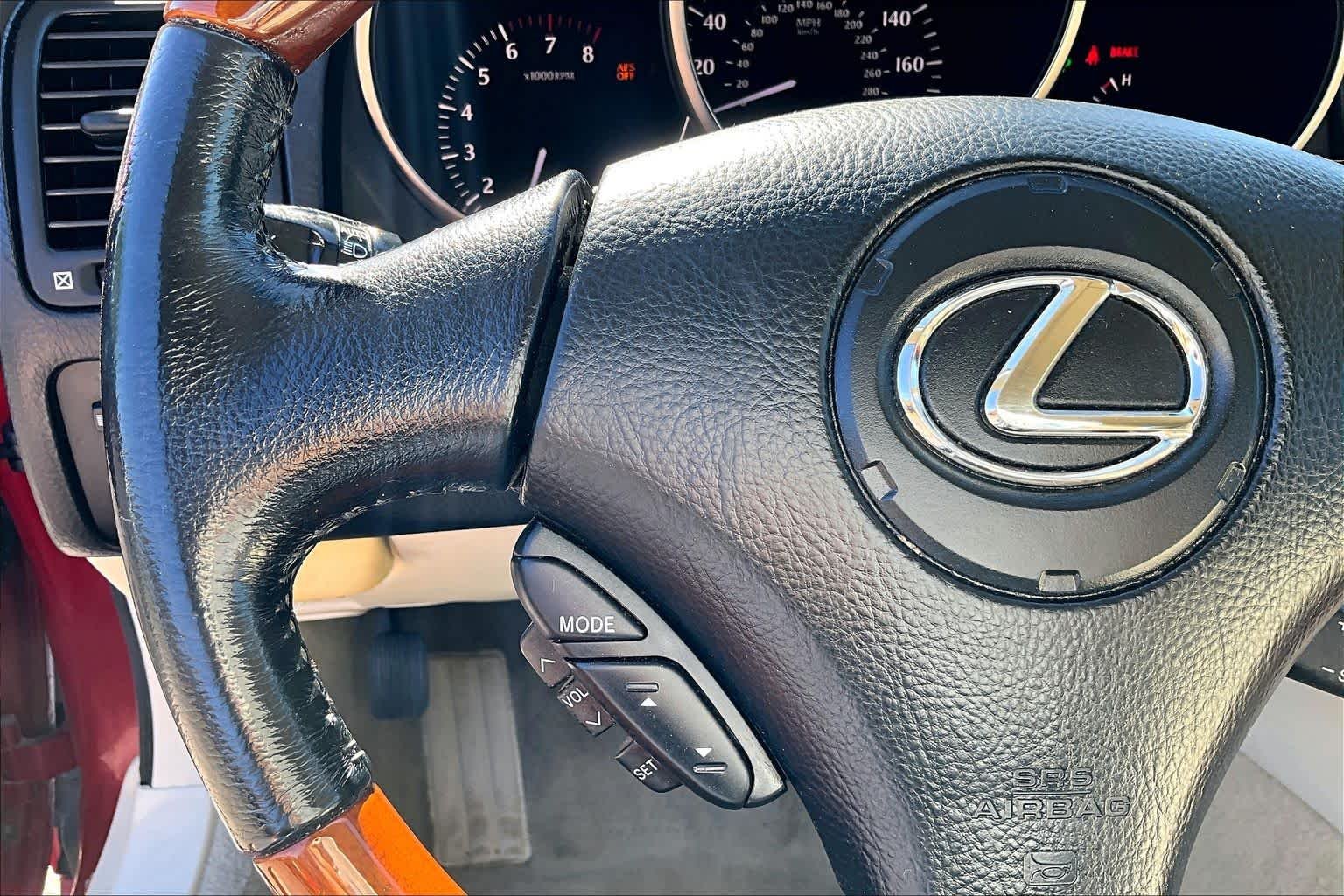 Used 2006 Matador Red Mica Lexus  image 20