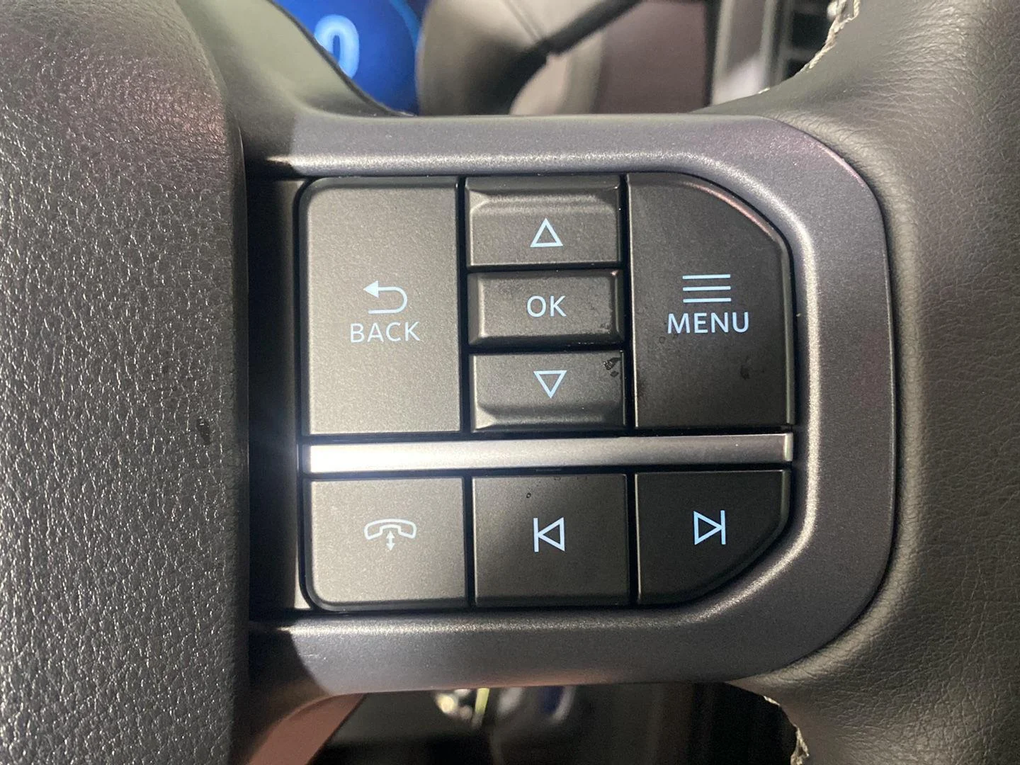 New 2026 Agate Black Metallic Ford XLT image 11