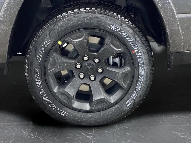 New 2026 Granite Crystal Metallic Clear-Coat Exterior Paint RAM Big Horn/Lone Star image 41