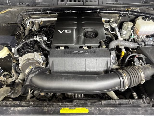 Used 2022 Super Black Nissan PRO-4X image 9