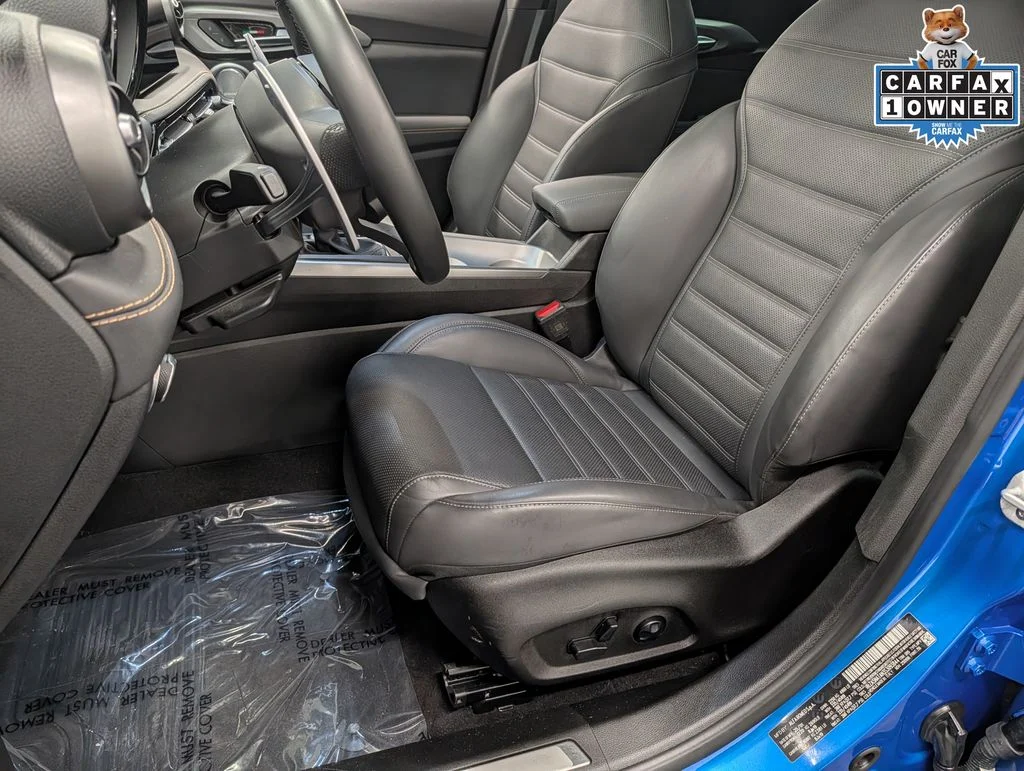 Used 2025 Blue Alfa Romeo  image 11