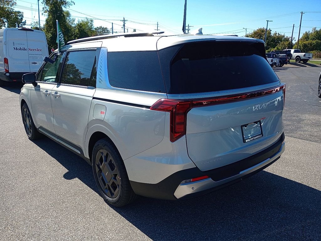 New 2026 Ivory Silver Kia SX image 5