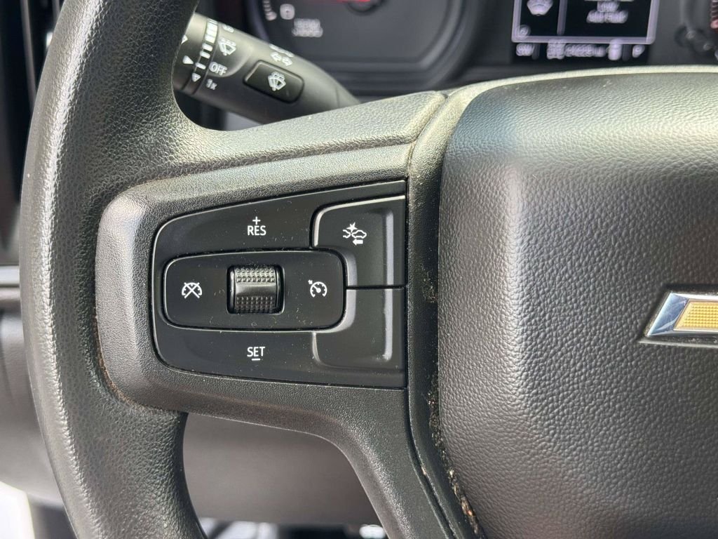 Used 2025 White Chevrolet Work Truck image 13