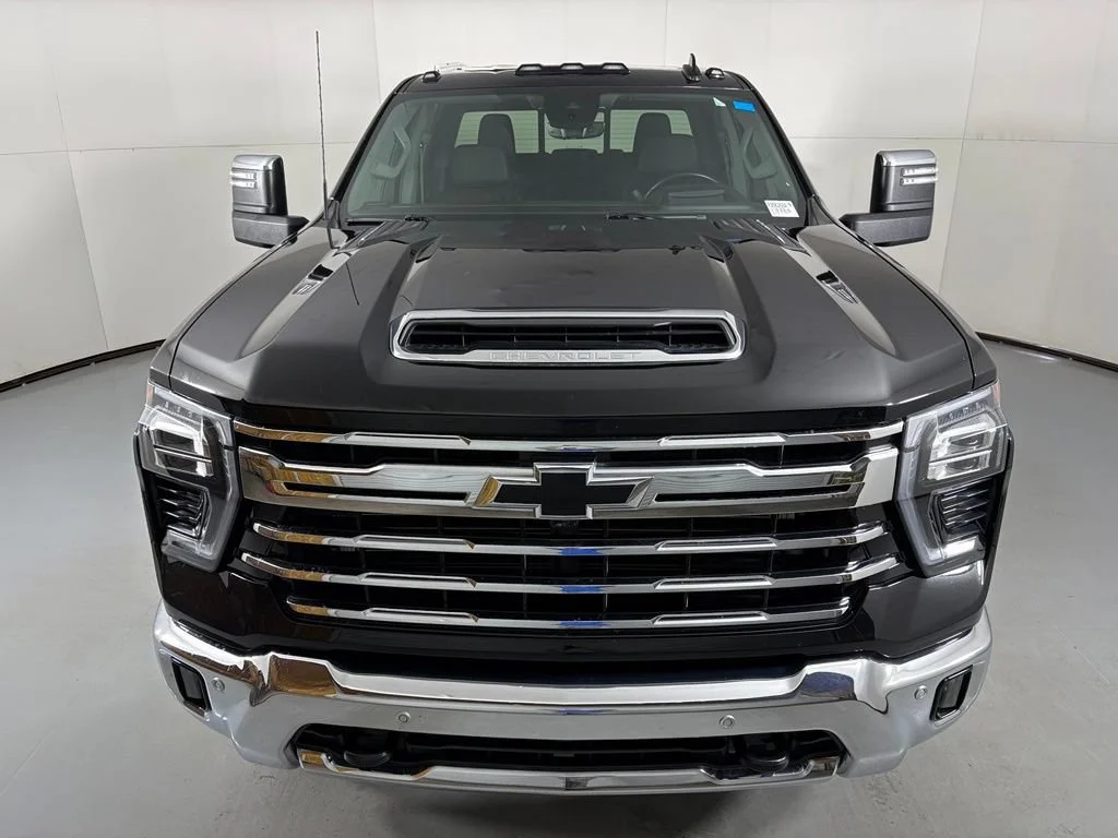 Used 2025 Black Chevrolet LTZ image 4