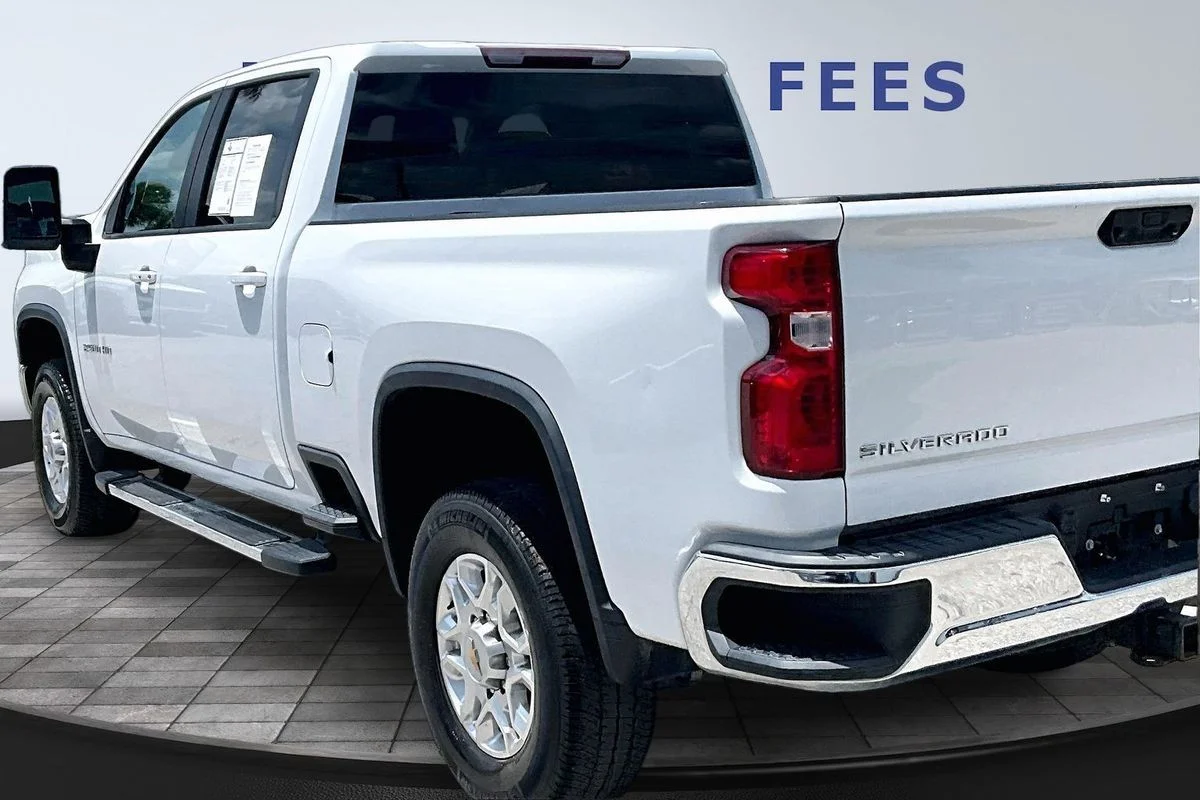 Used 2023 White Chevrolet 4WD Crew Cab Standard Bed LT image 4