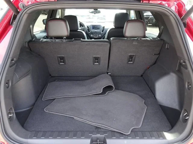 Used 2022 Cherry Red Tintcoat Chevrolet RS image 9