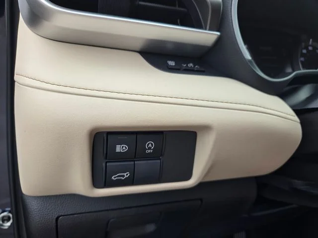 Certified Used 2023  Toyota XLE image 24