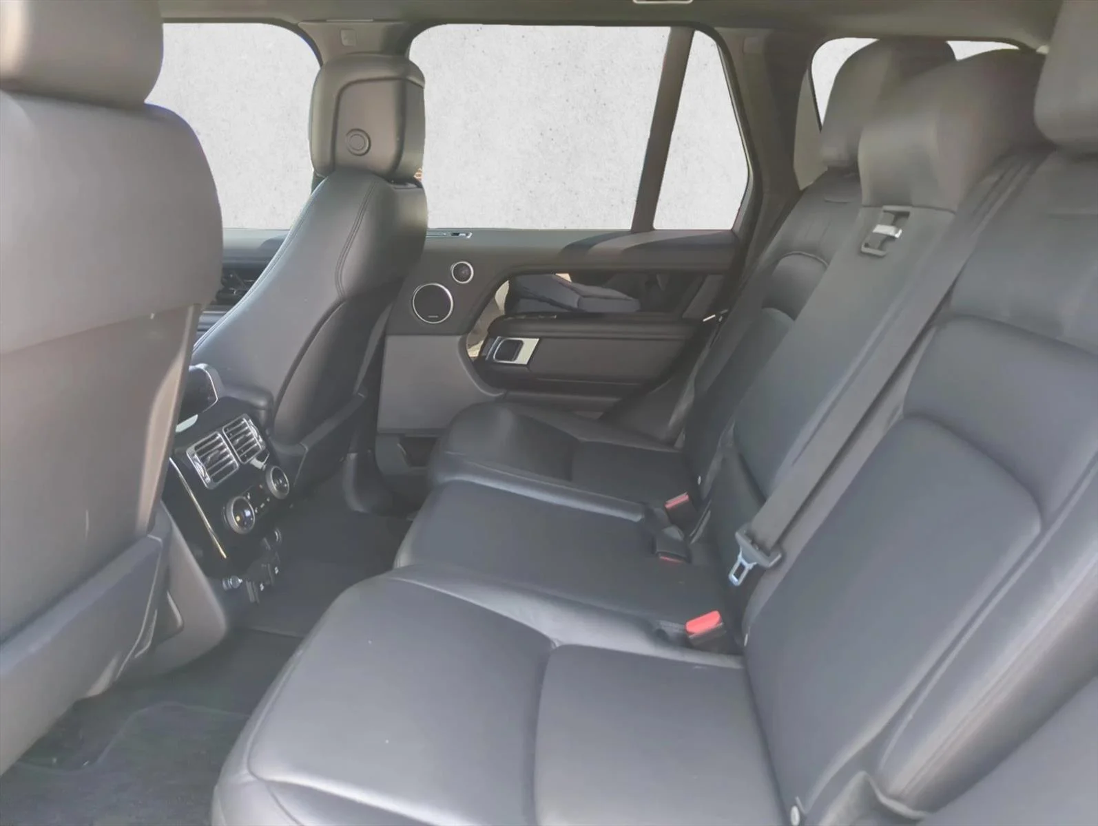 Used 2020 Narvik Black [Blac Land Rover  image 13