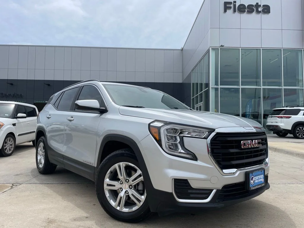 2022 GMC Terrain SLE FWD's photo