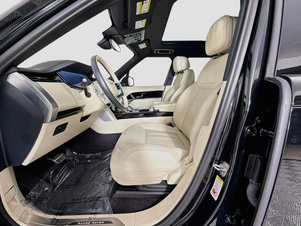 Certified Used 2023 Black Land Rover SE image 22