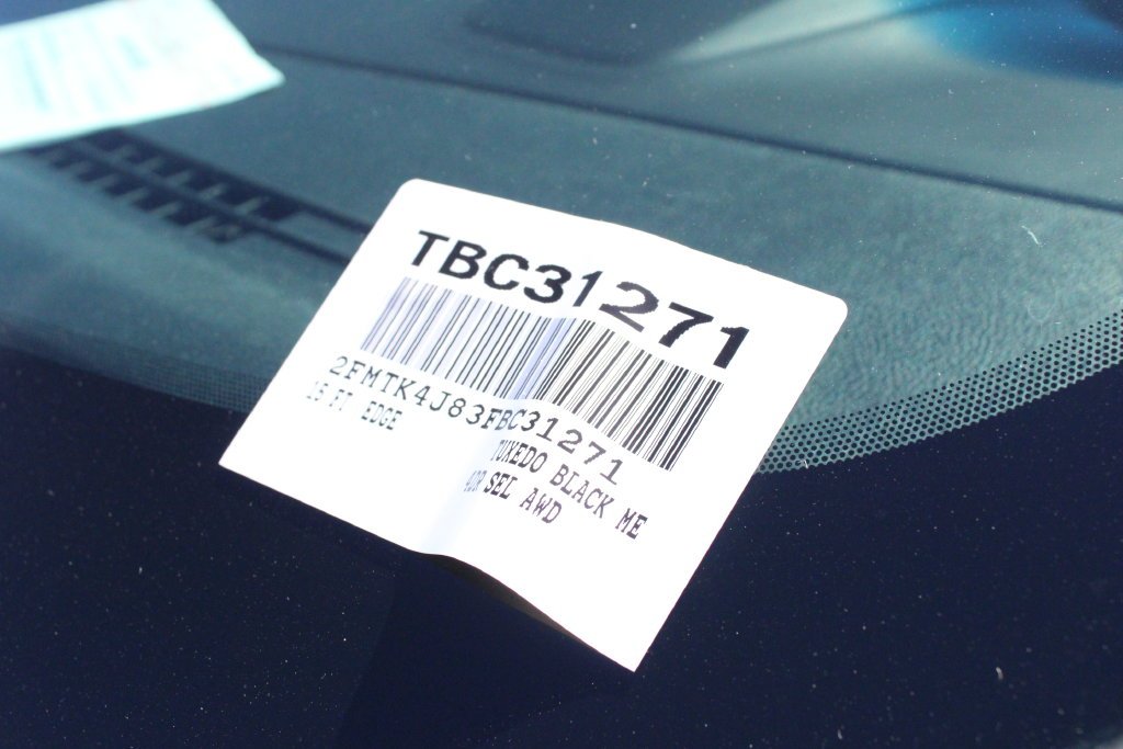 Used 2015 Black Ford SEL image 39
