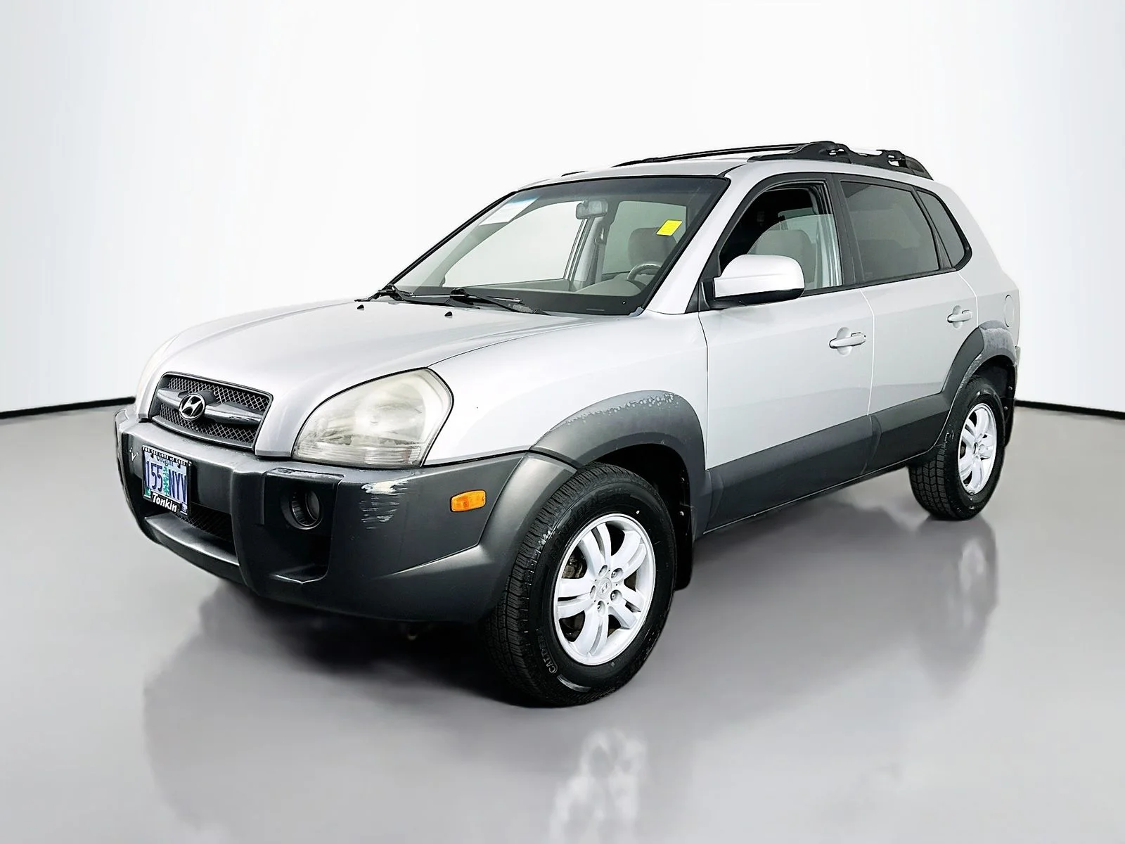 Used 2008 Silver Hyundai SE image 6