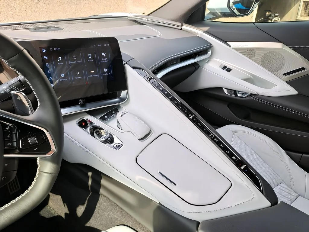 2024 Chevrolet Corvette 2LT - Photo 21