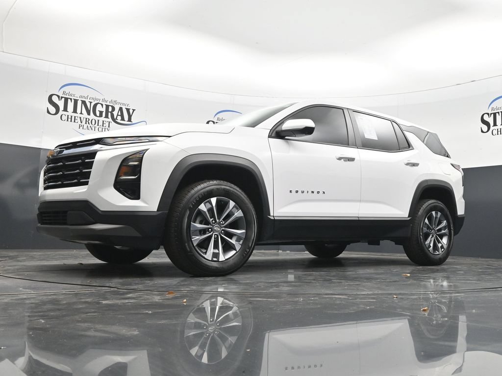 2025 Chevrolet Equinox LT - Photo 28