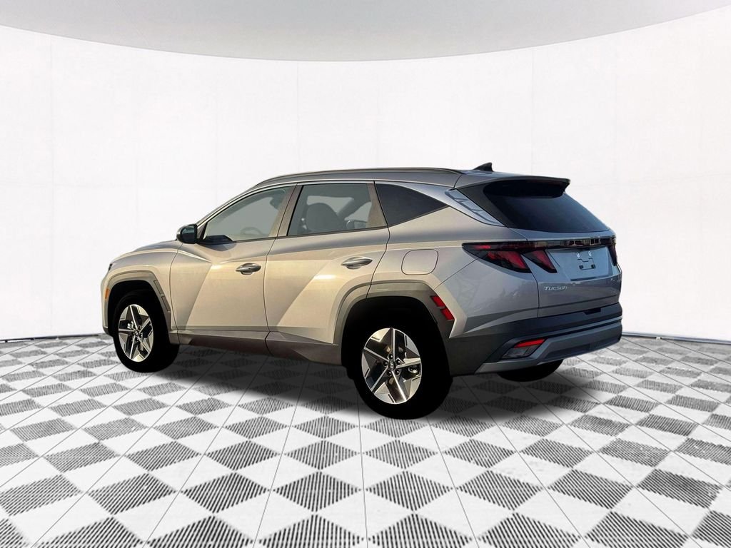 New 2026 Silver Hyundai SEL image 6