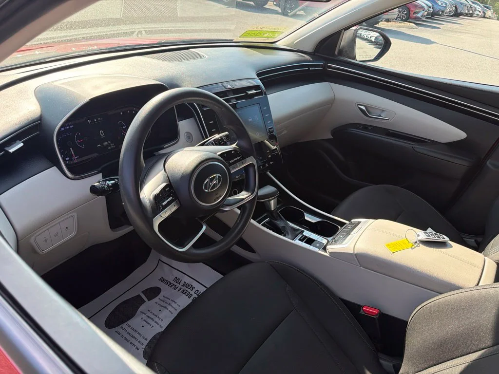 Used 2024 Red Hyundai SEL image 13