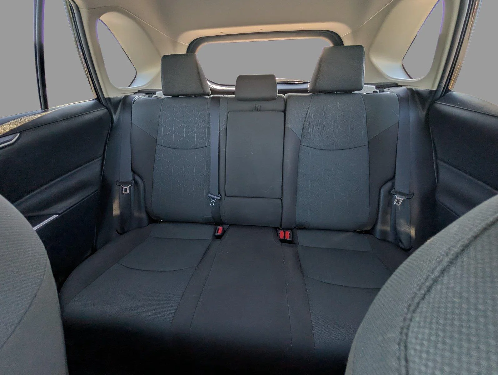 Used 2025 Midnight Black Metallic Toyota XLE image 13
