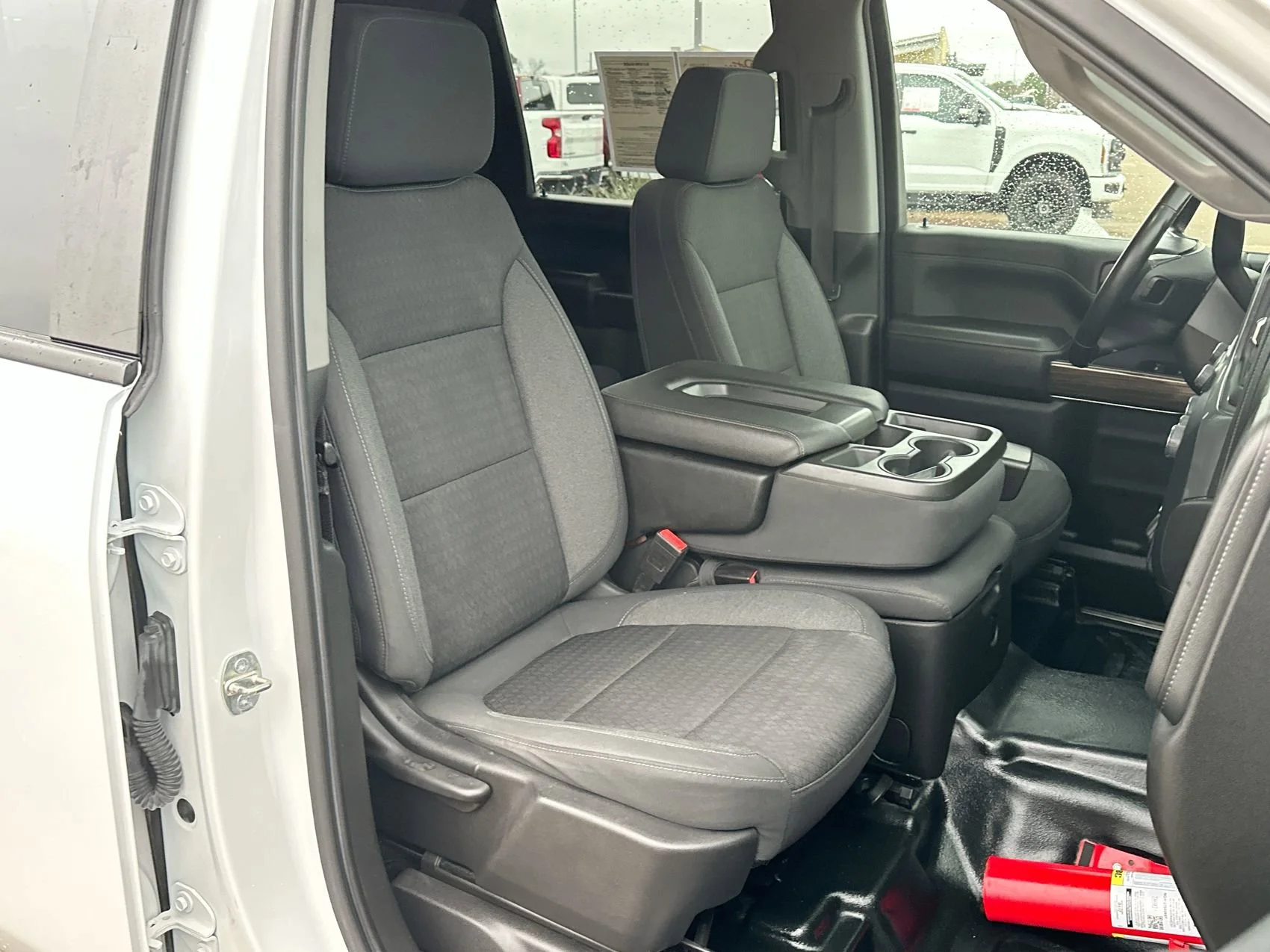 Used 2022 Summit White Chevrolet LT image 24
