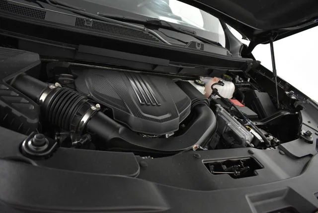 Used 2026 Black Chevrolet Z71 image 47