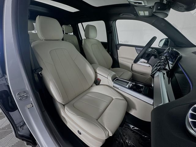 New 2026 Cirrus Silver Metallic Mercedes-Benz GLB 250 image 26